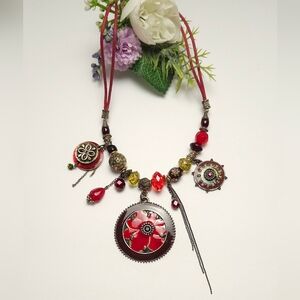 IKITA Red Green & Gold Flower Enamel Chain Dangle Charm Necklace Designer Signed